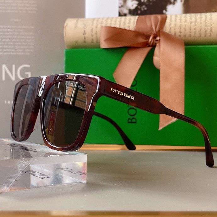 Picture of Bottega Veneta Sunglasses _SKUfw40353529fw